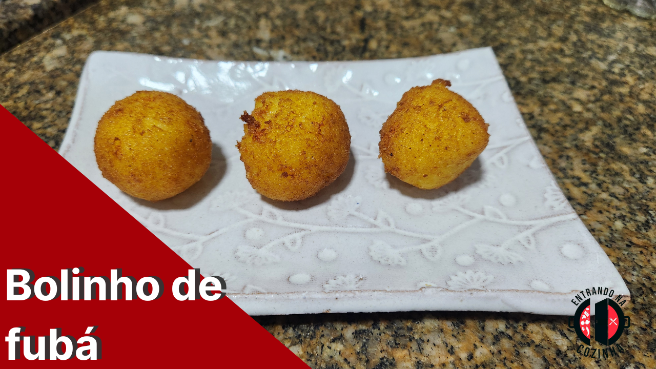 No momento você está vendo Bolinho de fubá – Chef Jefferson Rueda Casa do Porco